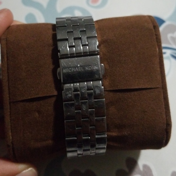 Michael Kors Watch Silver - Picture 4 of 5